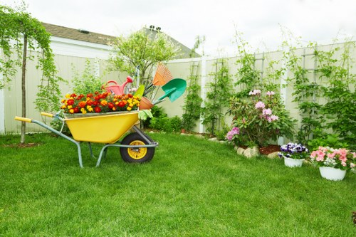 Payment methods and security icons for garden services